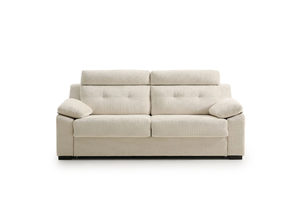 Triana 03 2000x1333.webp